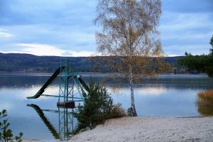 Podzimní Máchovo jezero